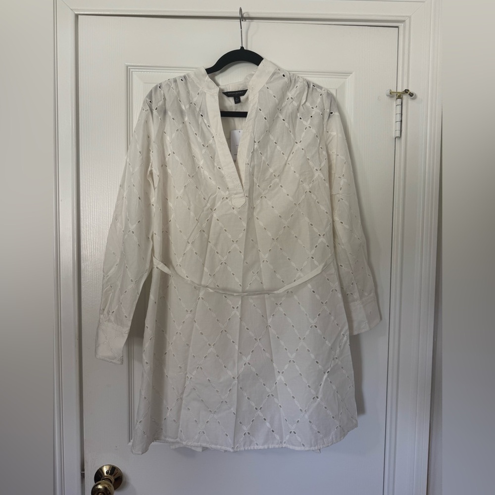 NWT Banana Republic Long Sleeve Eyelet Dress